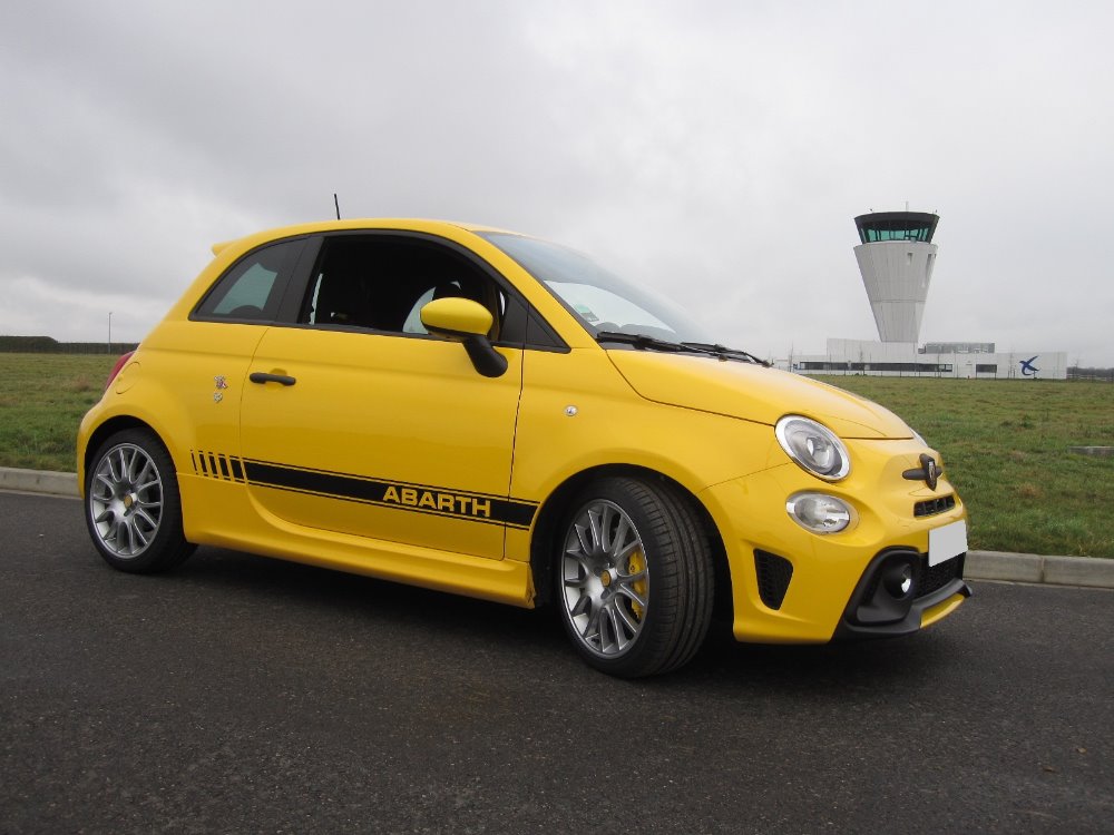 Abarth 595C m (3).JPG