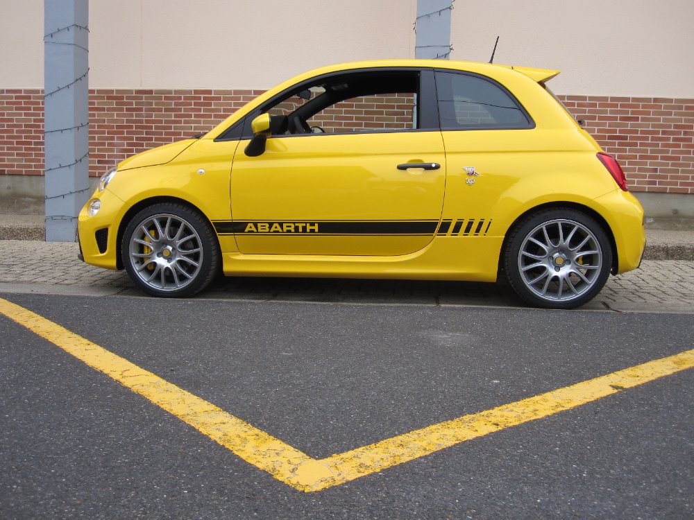 Abarth 595C m (5).JPG