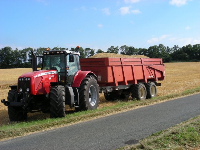 Massey Ferguson 8480_018.JPG