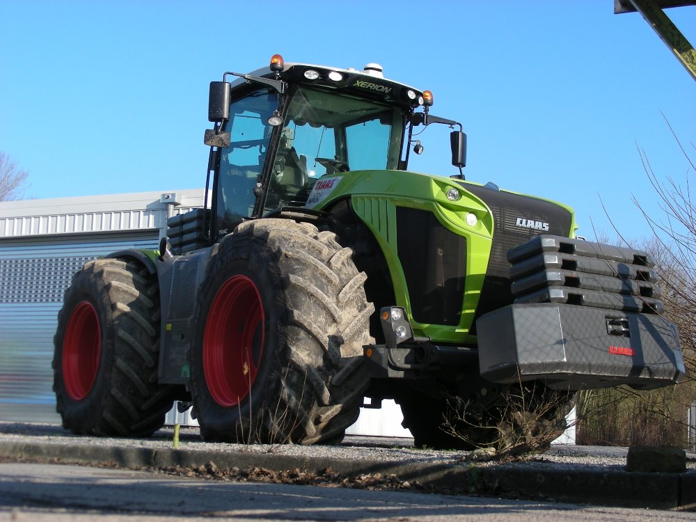 Claas Xerion 5000 Trac.jpg