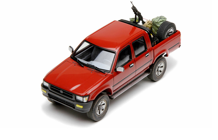 Meng-Model-Pickup-Truck-2.jpg