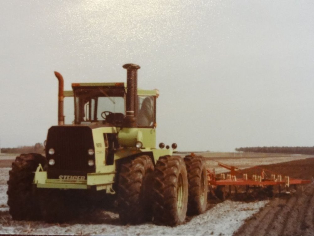steiger mg 003.JPG