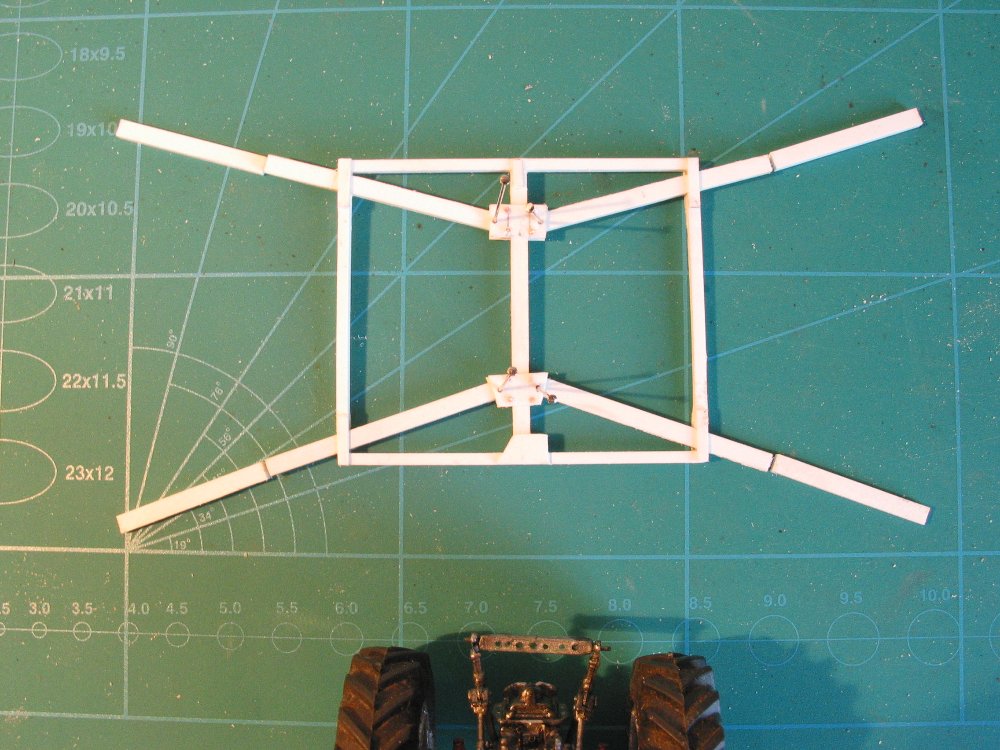 disc harrow mini 008.jpg