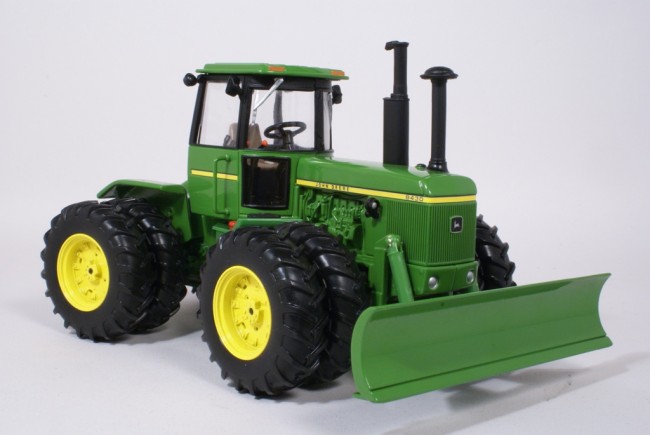 JD8430 photo 001 farm connexion.JPG