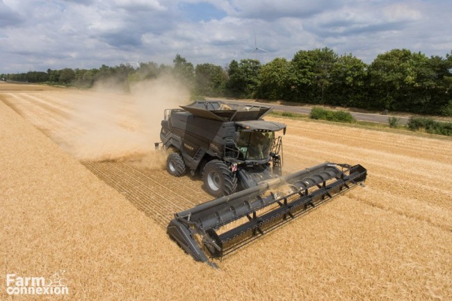 fendt ideal 8-0278.jpg