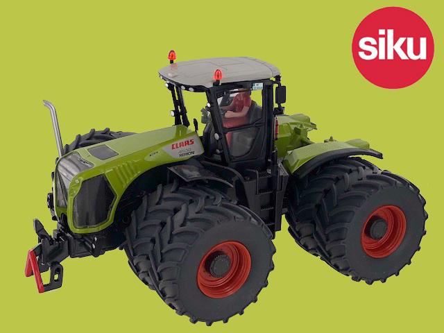 CLAAS Xerion 4500 (500 ex).jpg