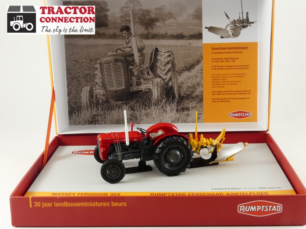 Massey_ferguson_35X_rumptstad_ploeg_LCN_beurs.JPG