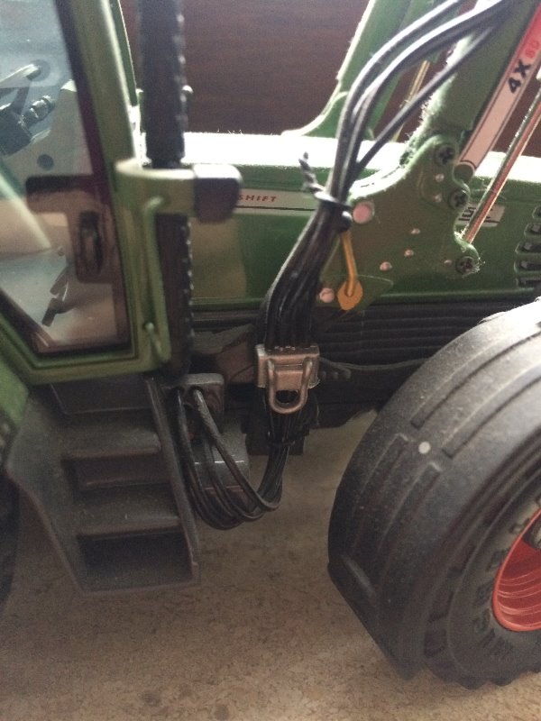 Fendt 515c 3.JPG