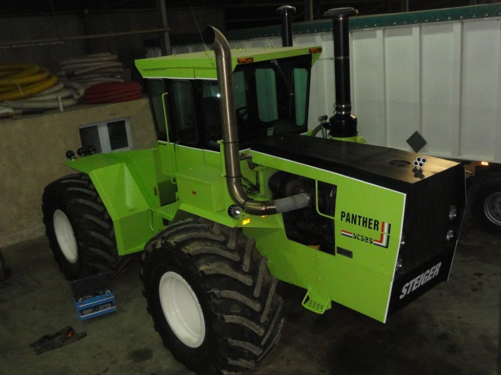 jd 110 paint 025.JPG