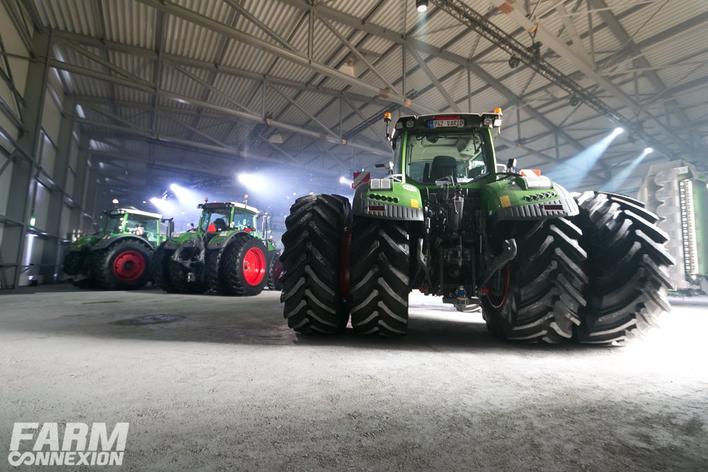 Fendt 900 Vario S5-0115.jpg