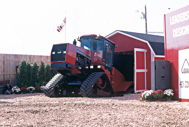 quadtrac proto 1992 colombus.jpg