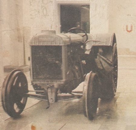 Kirovets Fordson 2.jpg