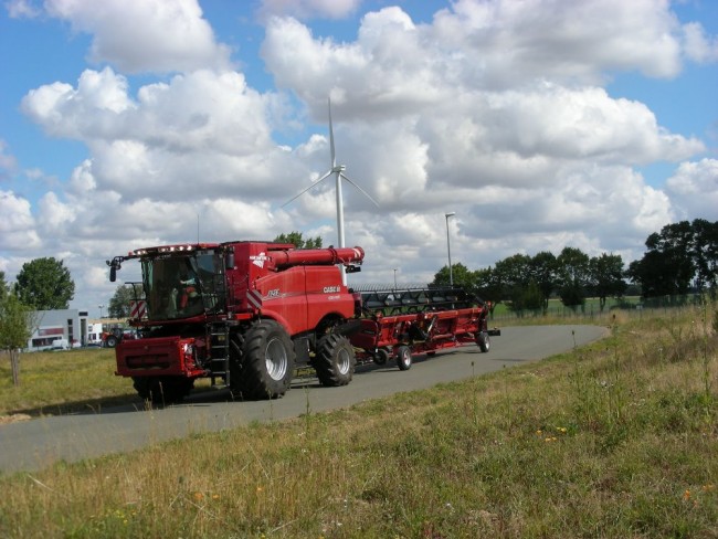 Case IH 8250 (1).JPG