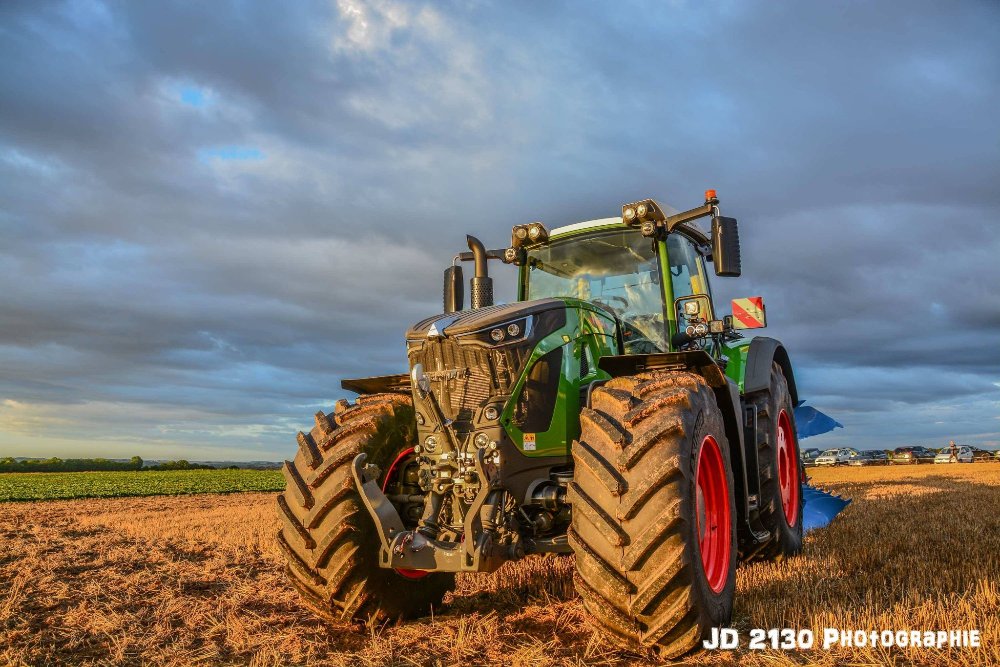 Charles Adrien Demo fendt 10.jpg