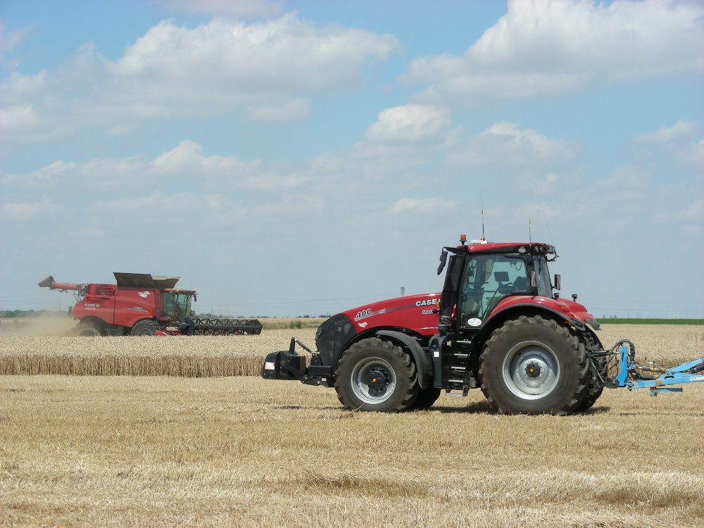 Case IH 8250 (1).JPG