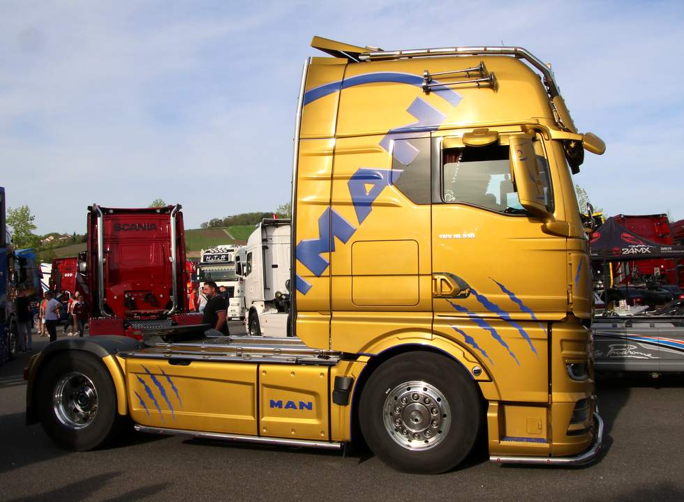 RB0A6049.JPG