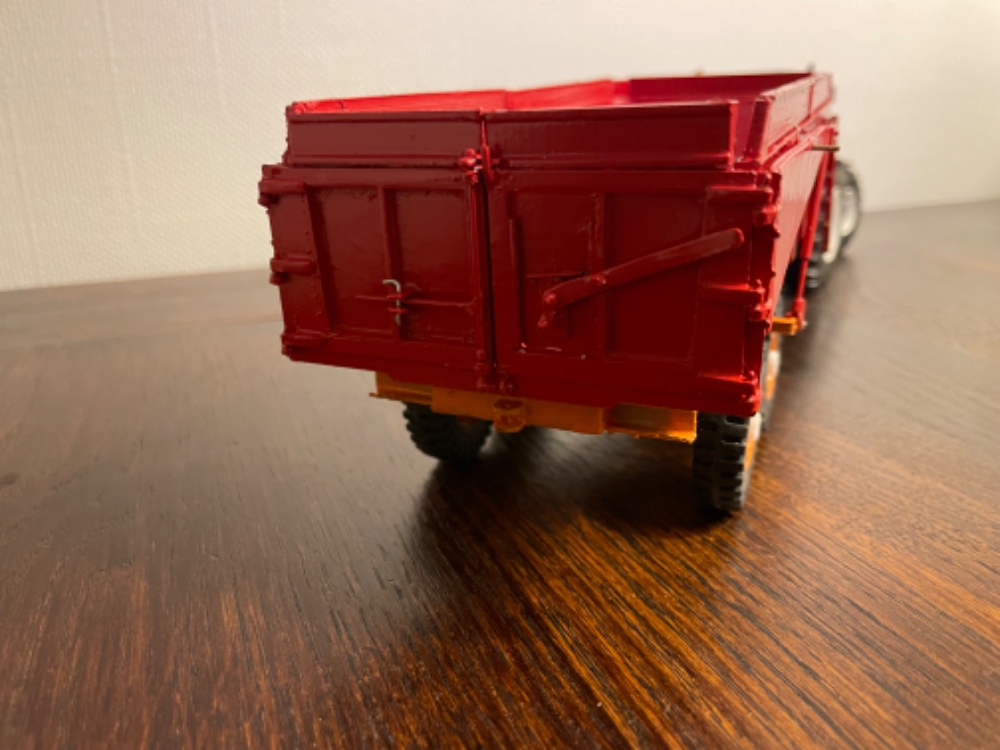 IMG_1985.jpeg