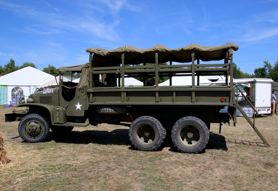 1-RB0A5049.JPG