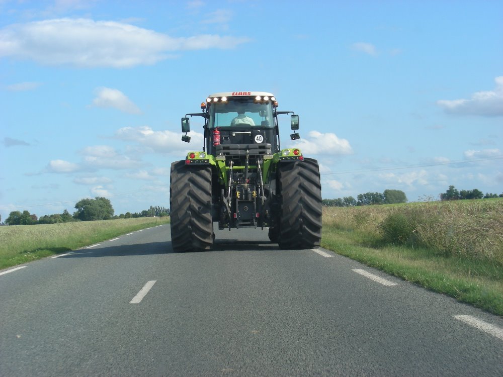 Claas Xerion 5000 2011 (3).JPG