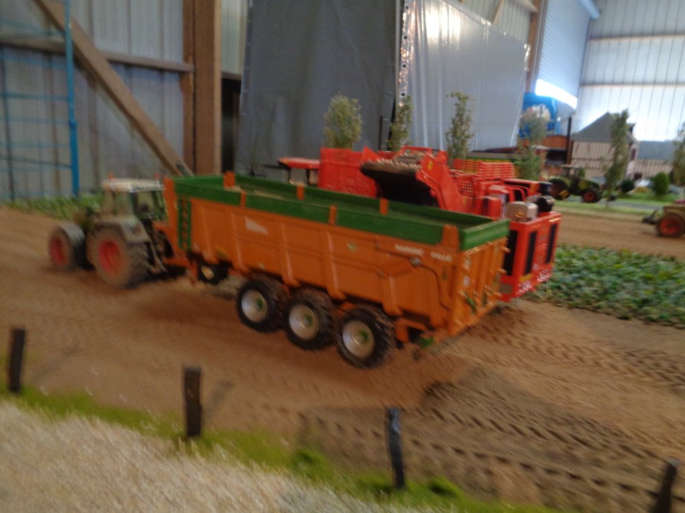 le neubourg 055.JPG