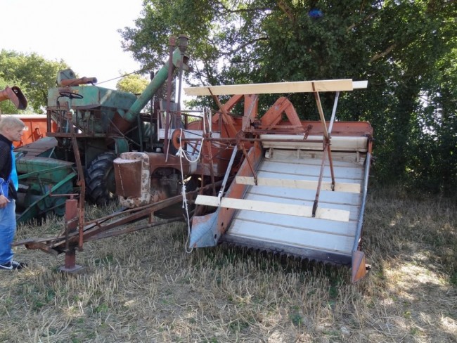 Allis Chalmers  All Crop 60 (1).JPG