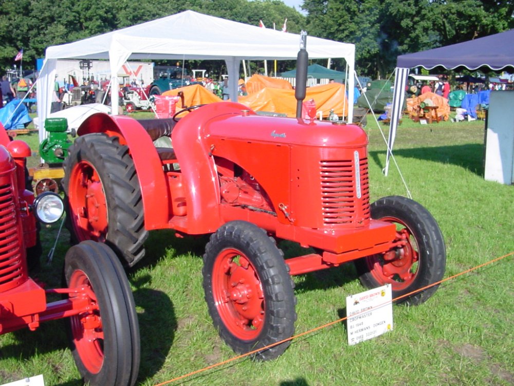 Cropmaster.JPG