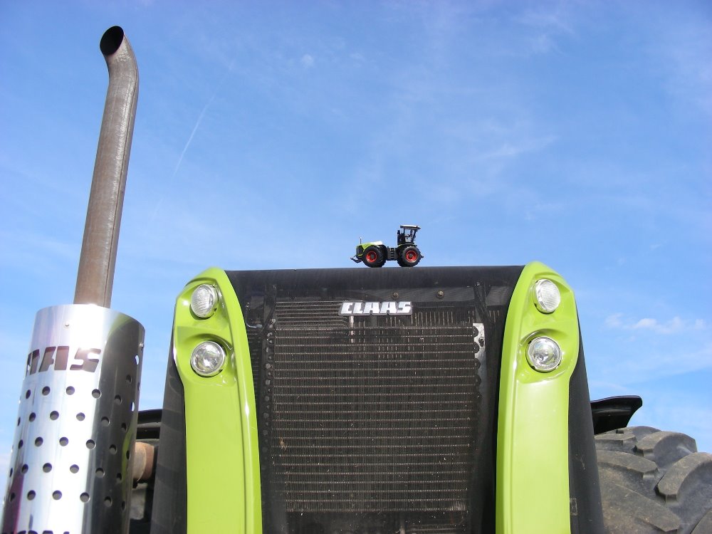 Claas Xerion 5000 m (12).JPG