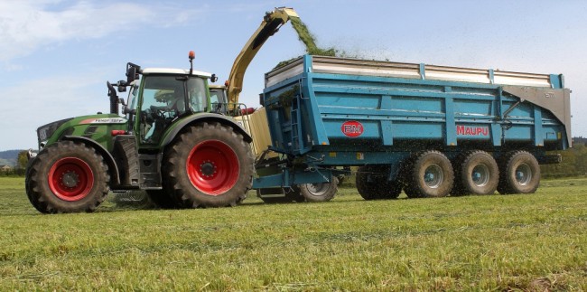 Fendt 720 Vario + MAUPU.jpg