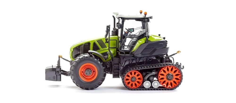 Axion 900 Terra Trac.jpg