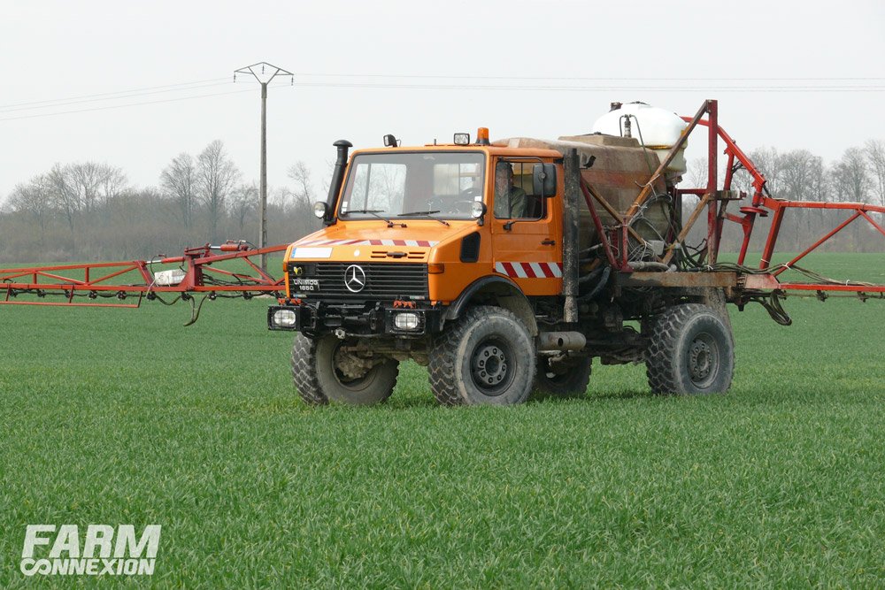 Mercedes-Benz-Unimog-1850-09.jpg