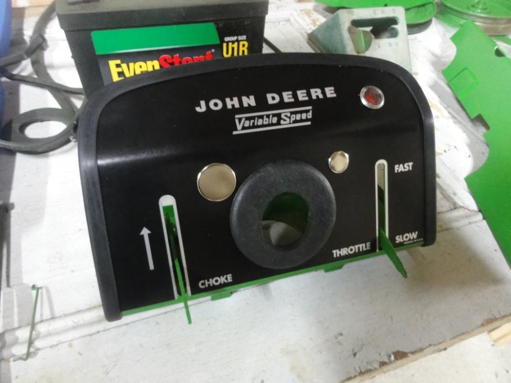 john deere 110 040.JPG