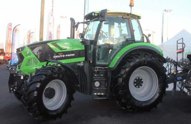 Deutz-Fahr 6155.jpg