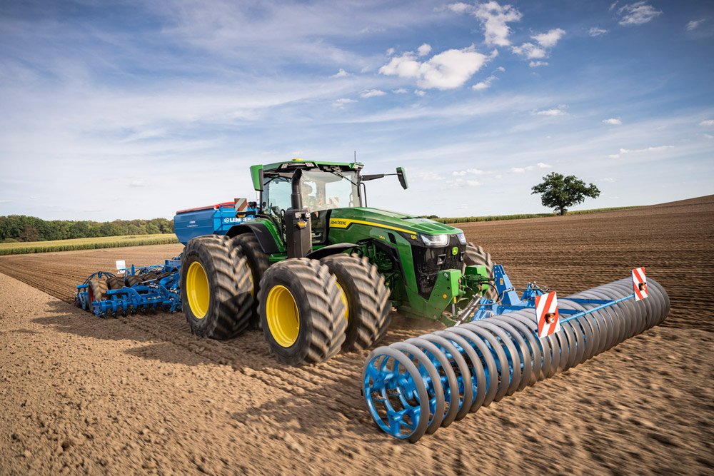 john-deere-8R340_lemken_seeder_frontpacker_DSC6514.jpg