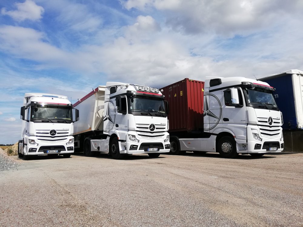 3 actros.jpg