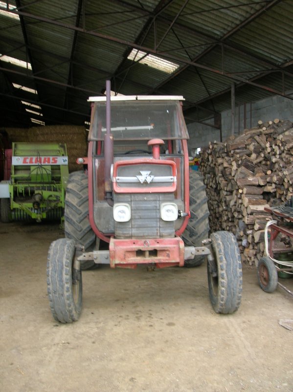 massey ferguson 188 001.jpg