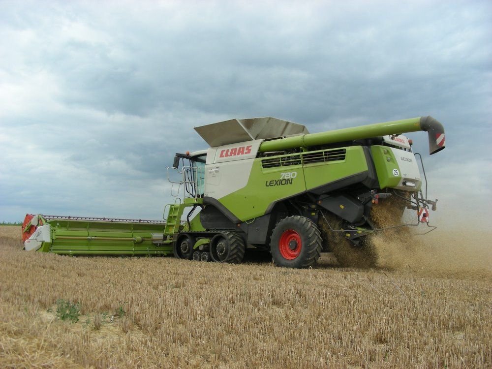 Claas Lexion 780 (4).JPG