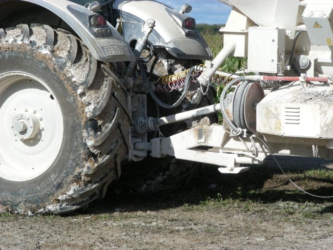 Massey Ferguson 8600 blanc (18).JPG