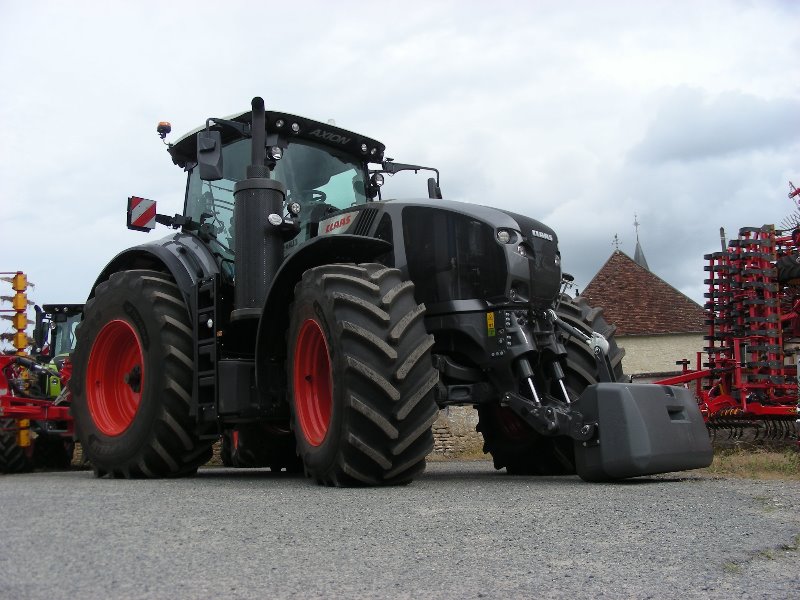 Claas Axion 930 (4).JPG