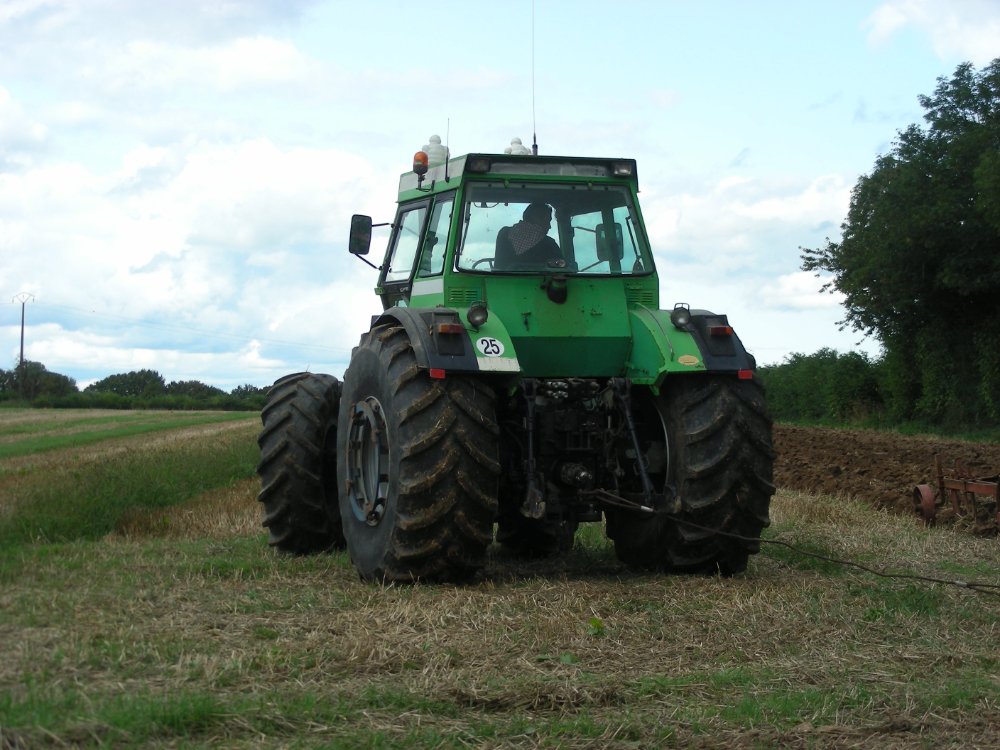 Deutz Fahr DX8-31 (4).JPG