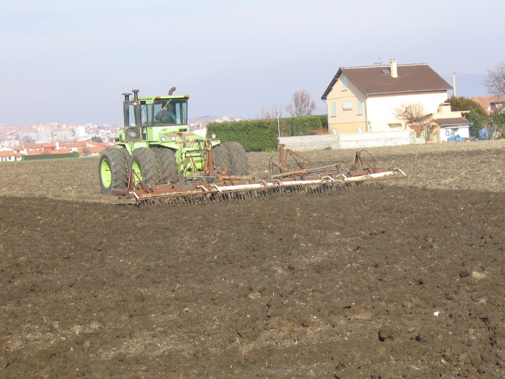 steiger cougar 002.jpg